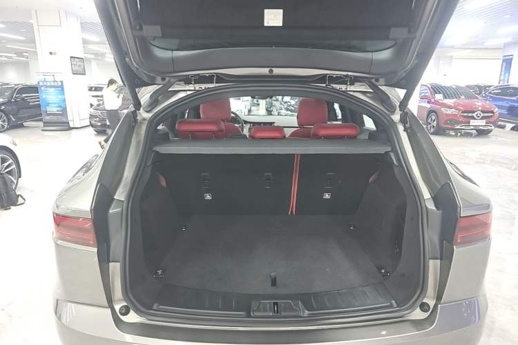 Used Jaguar E-PACE 2024 All-New R-DYNAMIC S Sport Edition Trunk