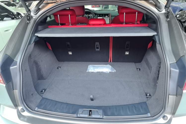 Used Jaguar E-PACE 2024 All-New R-DYNAMIC S Sport Edition Trunk
