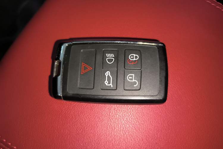 Used Jaguar E-PACE 2024 All-New R-DYNAMIC S Sport Edition Vehicle Key