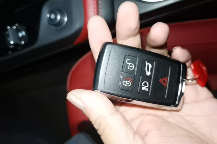 Used Jaguar E-PACE 2024 All-New R-DYNAMIC S Sport Edition Vehicle Key