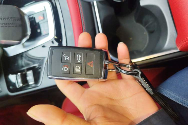 Used Jaguar E-PACE 2024 All-New R-DYNAMIC S Sport Edition Vehicle Key