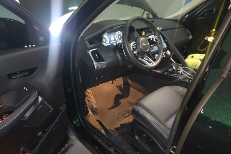Used Jaguar E-PACE 2024 YAO Black Sport Edition R-DYNAMIC SE BLACK Driver Seat