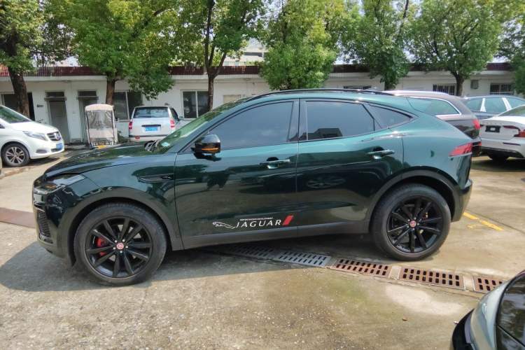 Used Jaguar E-PACE 2024 YAO Black Sport Edition R-DYNAMIC SE BLACK Exterior 3