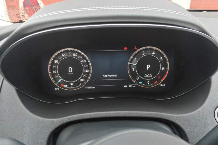Used Jaguar E-PACE 2024 YAO Black Sport Edition R-DYNAMIC SE BLACK Instrument Cluster