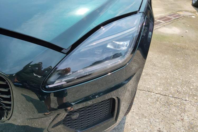 Used Jaguar E-PACE 2024 YAO Black Sport Edition R-DYNAMIC SE BLACK Left Front Headlight