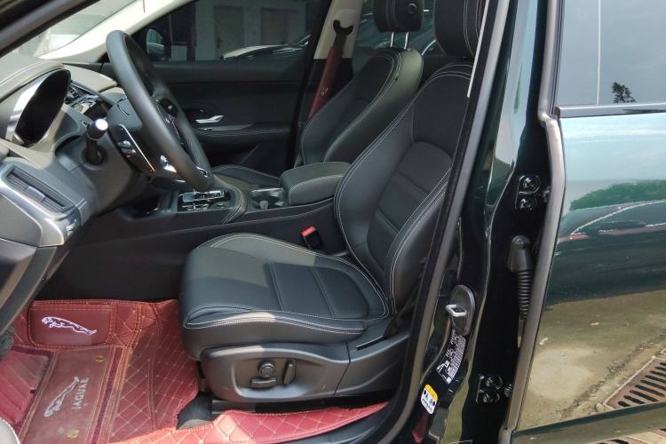 Used Jaguar E-PACE 2024 YAO Black Sport Edition R-DYNAMIC SE BLACK Left Front Seat