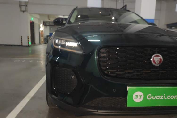 Used Jaguar E-PACE 2024 YAO Black Sport Edition R-DYNAMIC SE BLACK Right Front Headlight