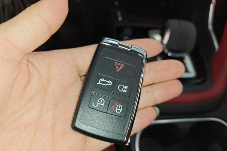 Used Jaguar E-PACE 2024 All-New R-DYNAMIC S Sport Edition Vehicle Key