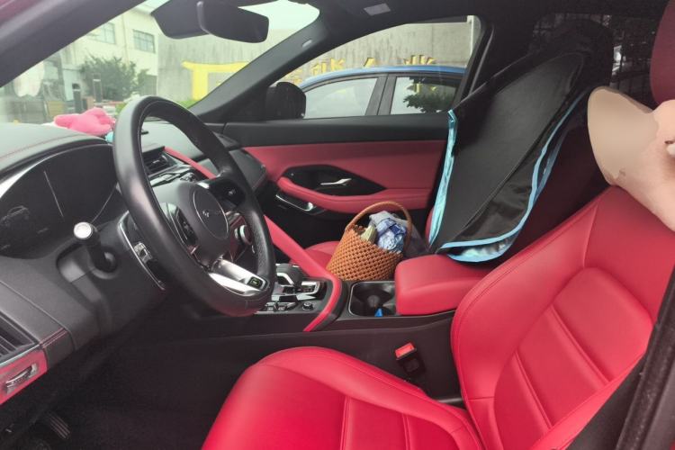 Used Jaguar E-PACE 2024 YAO Black Sport Edition R-DYNAMIC SE BLACK Left Front Seat