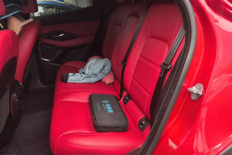 Used Jaguar E-PACE 2024 YAO Black Sport Edition R-DYNAMIC SE BLACK Left Rear Seat