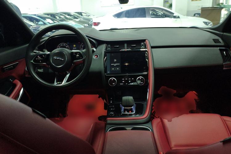 Used Jaguar E-PACE 2024 All-New R-DYNAMIC S Sport Edition Center Console