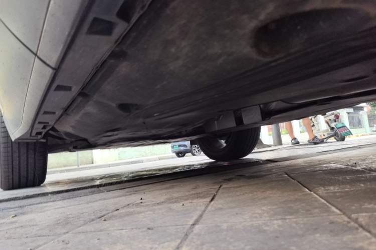 Used Jaguar E-PACE 2024 YAO Black Sport Edition R-DYNAMIC SE BLACK Chassis Rear Left