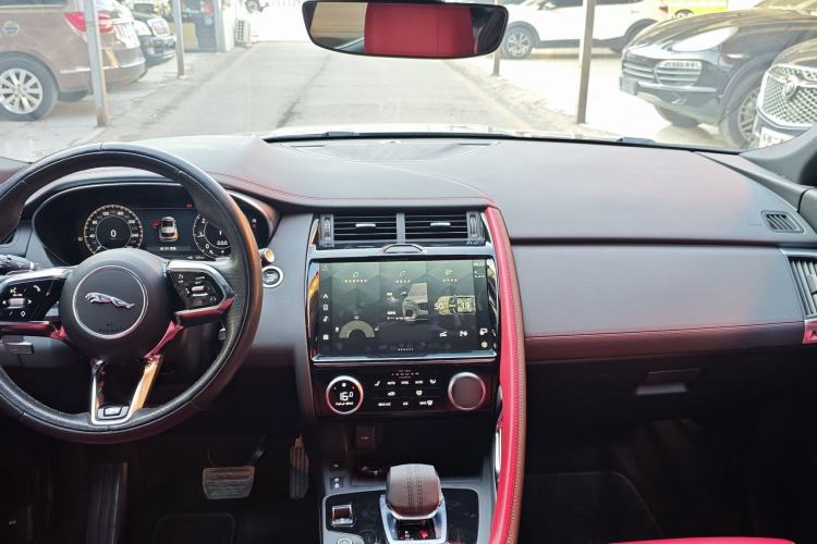 Used Jaguar E-PACE 2024 All-New R-DYNAMIC S Sport Edition Interior 2