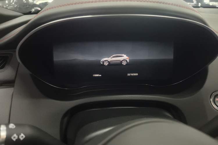 Used Jaguar E-PACE 2024 All-New R-DYNAMIC S Sport Edition Odometer Close Up