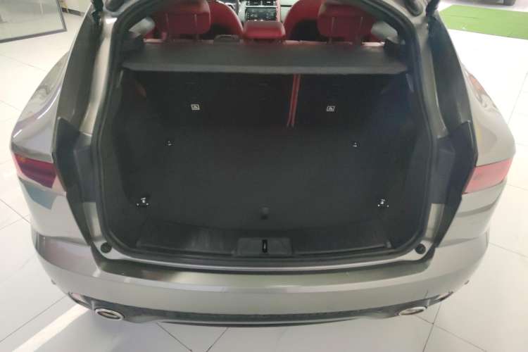 Used Jaguar E-PACE 2024 All-New R-DYNAMIC S Sport Edition Trunk