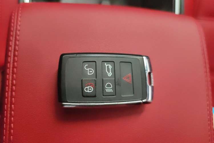 Used Jaguar E-PACE 2024 All-New R-DYNAMIC S Sport Edition Vehicle Key