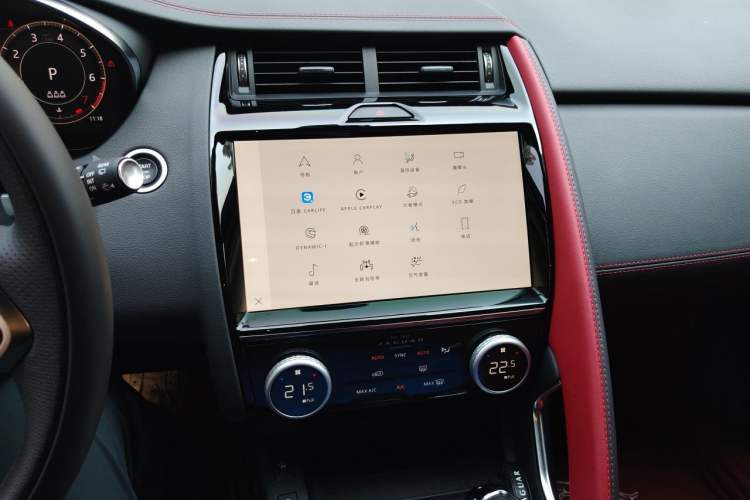 Used Jaguar E-PACE 2024 YAO Black Sport Edition R-DYNAMIC SE BLACK Audio And AC Panel