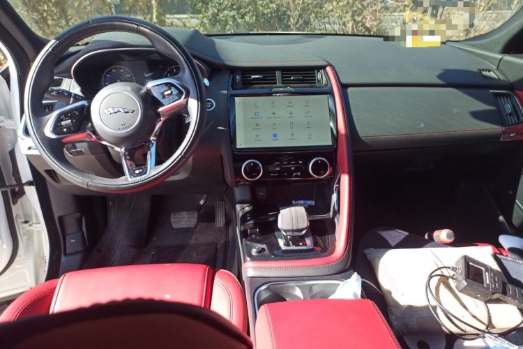 Used Jaguar E-PACE 2024 All-New R-DYNAMIC S Sport Edition Center Console