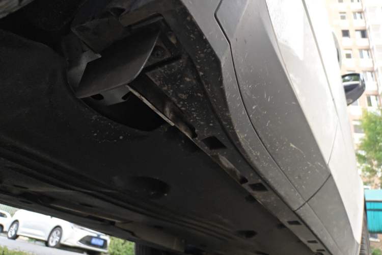 Used Jaguar E-PACE 2024 YAO Black Sport Edition R-DYNAMIC SE BLACK Chassis Rear Right
