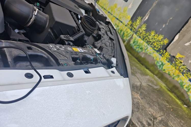 Used Jaguar E-PACE 2024 All-New R-DYNAMIC S Sport Edition Engine Bay Left