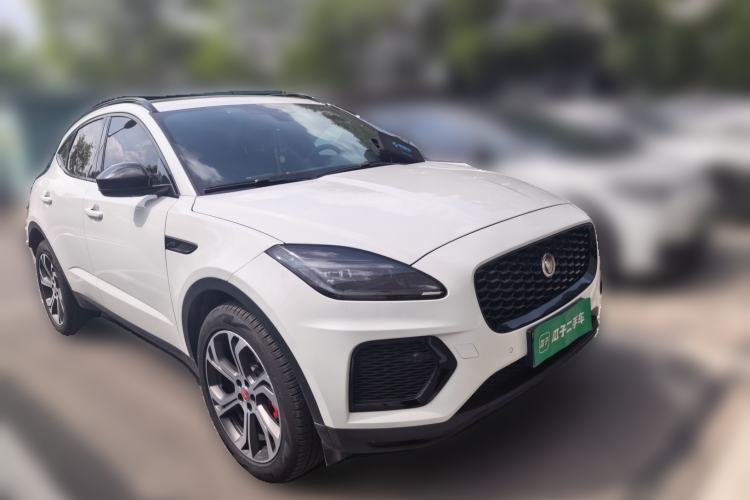 Used Jaguar E-PACE 2024 YAO Black Sport Edition R-DYNAMIC SE BLACK Front Right 45 Deg
