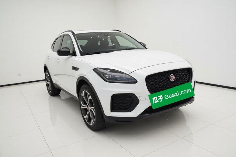Used Jaguar E-PACE 2024 YAO Black Sport Edition R-DYNAMIC SE BLACK Front Right 45 Deg