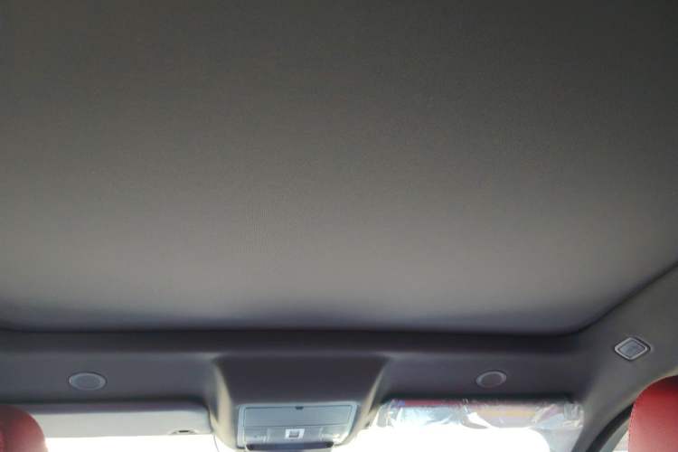 Used Jaguar E-PACE 2024 YAO Black Sport Edition R-DYNAMIC SE BLACK Headliner