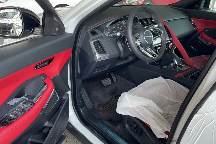Used Jaguar E-PACE 2024 All-New R-DYNAMIC S Sport Edition Interior 2