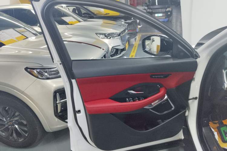 Used Jaguar E-PACE 2024 All-New R-DYNAMIC S Sport Edition Left Front Door Interior
