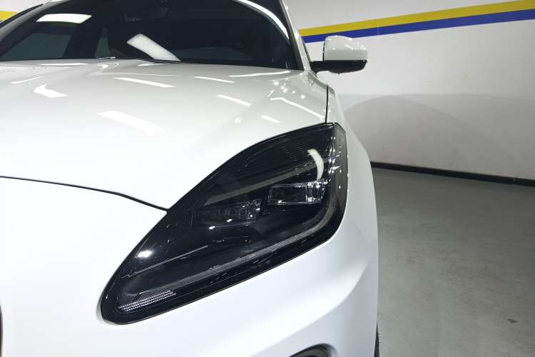 Used Jaguar E-PACE 2024 All-New R-DYNAMIC S Sport Edition Left Front Headlight