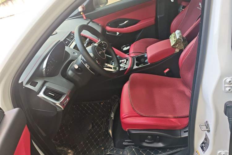 Used Jaguar E-PACE 2024 All-New R-DYNAMIC S Sport Edition Left Front Seat