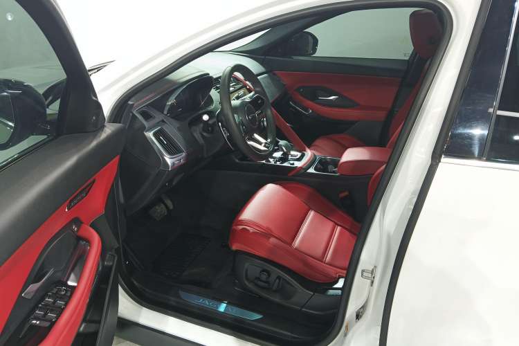 Used Jaguar E-PACE 2024 All-New R-DYNAMIC S Sport Edition Left Front Seat