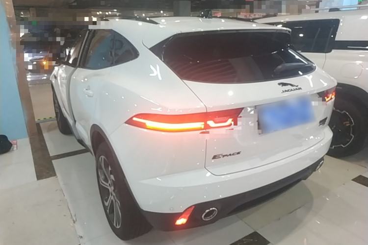 Used Jaguar E-PACE 2024 YAO Black Sport Edition R-DYNAMIC SE BLACK Rear Left 45 Deg