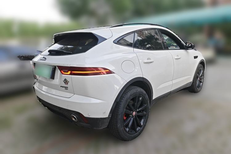 Used Jaguar E-PACE 2024 YAO Black Sport Edition R-DYNAMIC SE BLACK Rear Right 45 Deg