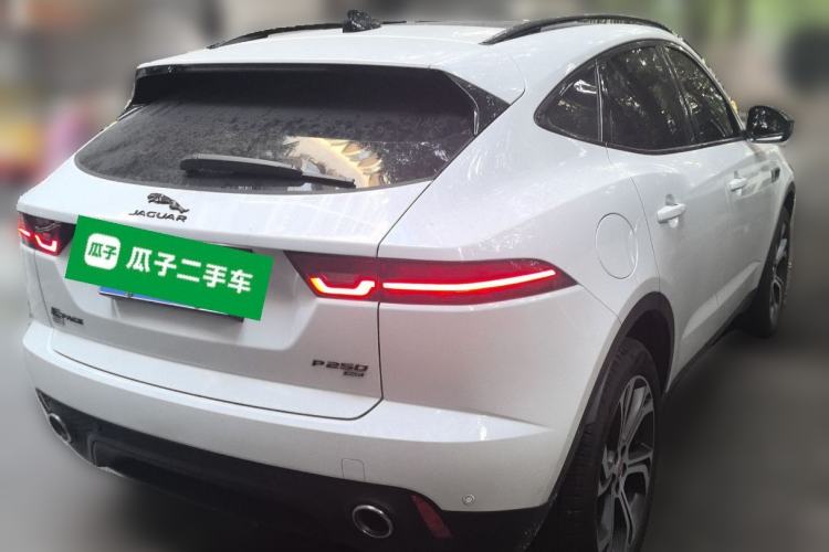Used Jaguar E-PACE 2024 YAO Black Sport Edition R-DYNAMIC SE BLACK Rear Right 45 Deg