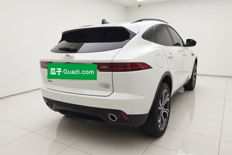 Used Jaguar E-PACE 2024 YAO Black Sport Edition R-DYNAMIC SE BLACK Rear Right 45 Deg