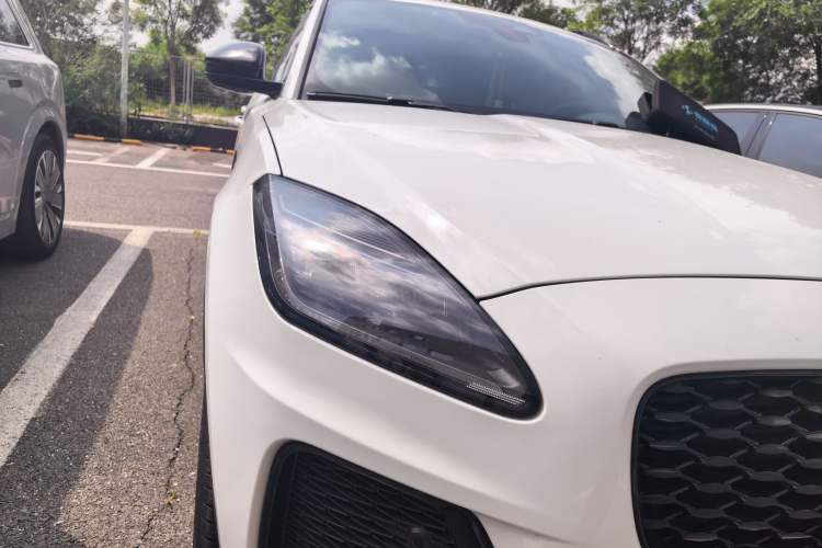 Used Jaguar E-PACE 2024 YAO Black Sport Edition R-DYNAMIC SE BLACK Right Front Headlight
