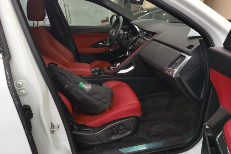 Used Jaguar E-PACE 2024 All-New R-DYNAMIC S Sport Edition Right Front Seat