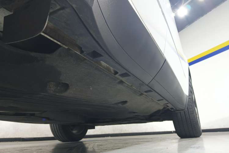 Used Jaguar E-PACE 2024 All-New R-DYNAMIC S Sport Edition Right Side Sill