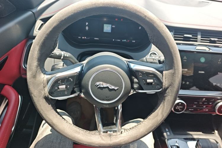 Used Jaguar E-PACE 2024 All-New R-DYNAMIC S Sport Edition Steering Wheel