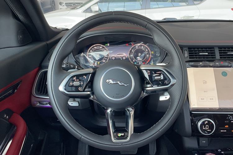 Used Jaguar E-PACE 2024 All-New R-DYNAMIC S Sport Edition Steering Wheel
