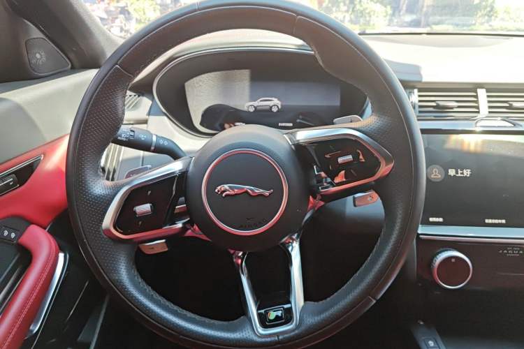 Used Jaguar E-PACE 2024 Youth Sports Edition R-DYNAMIC Steering Wheel