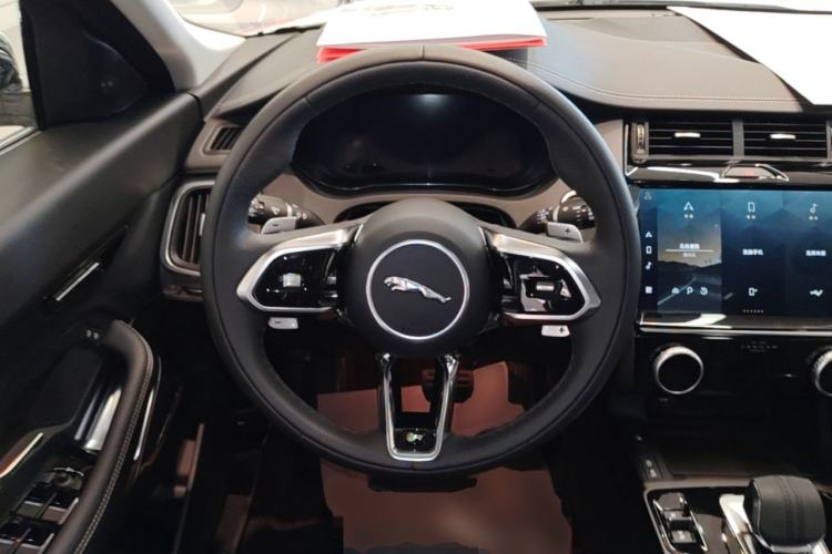 Used Jaguar E-PACE 2024 All-New R-DYNAMIC S Sport Edition Steering Wheel
