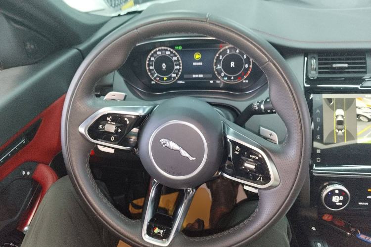 Used Jaguar E-PACE 2024 All-New R-DYNAMIC S Sport Edition Steering Wheel