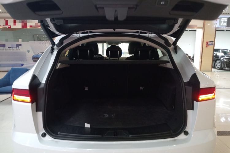 Used Jaguar E-PACE 2024 YAO Black Sport Edition R-DYNAMIC SE BLACK Trunk