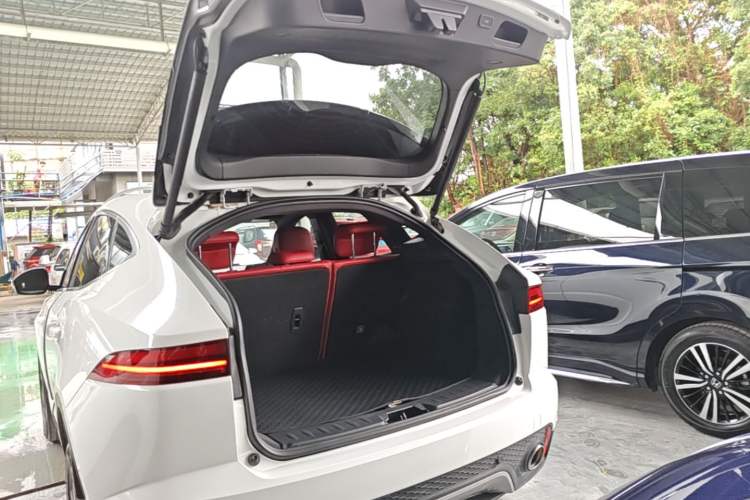 Used Jaguar E-PACE 2024 All-New R-DYNAMIC S Sport Edition Trunk