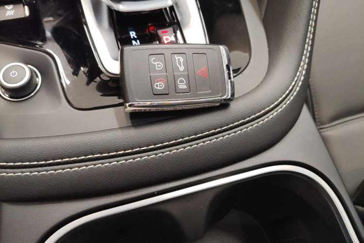 Used Jaguar E-PACE 2024 All-New R-DYNAMIC S Sport Edition Vehicle Key