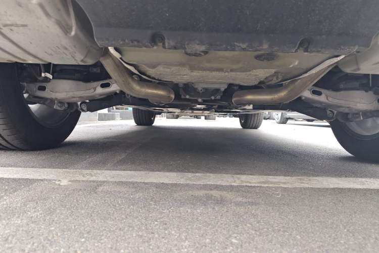 Used Jaguar F-PACE 2024 P250 R-Dynamic SE Chassis Rear