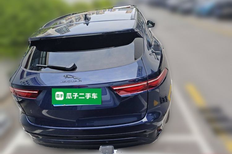 Used Jaguar F-PACE 2024 P250 R-Dynamic SE Rear