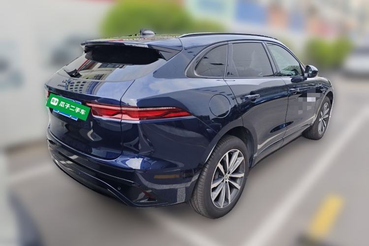 Used Jaguar F-PACE 2024 P250 R-Dynamic SE Rear Right 45 Deg